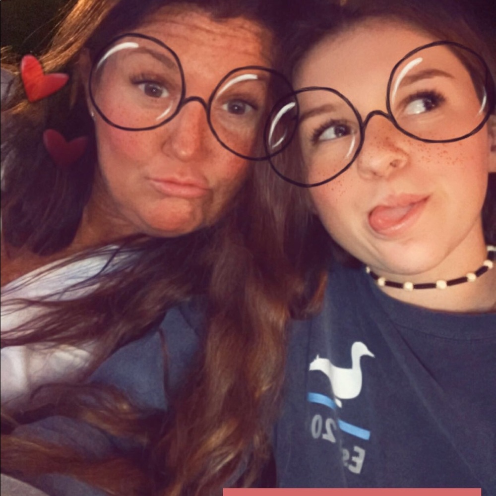 Meet your Posher, Lori